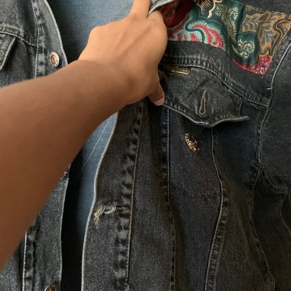 Vintage Black Jean Jacket w/ Patchwork Detailing - Picture 3 of 3